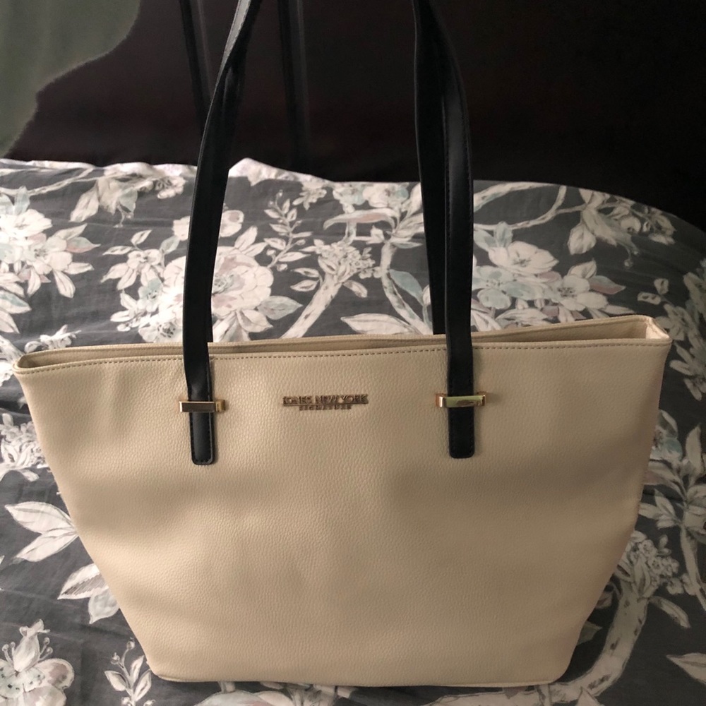Jones New York shoulder bag